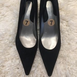 Nine West Classic Pointed Toe Black Heel